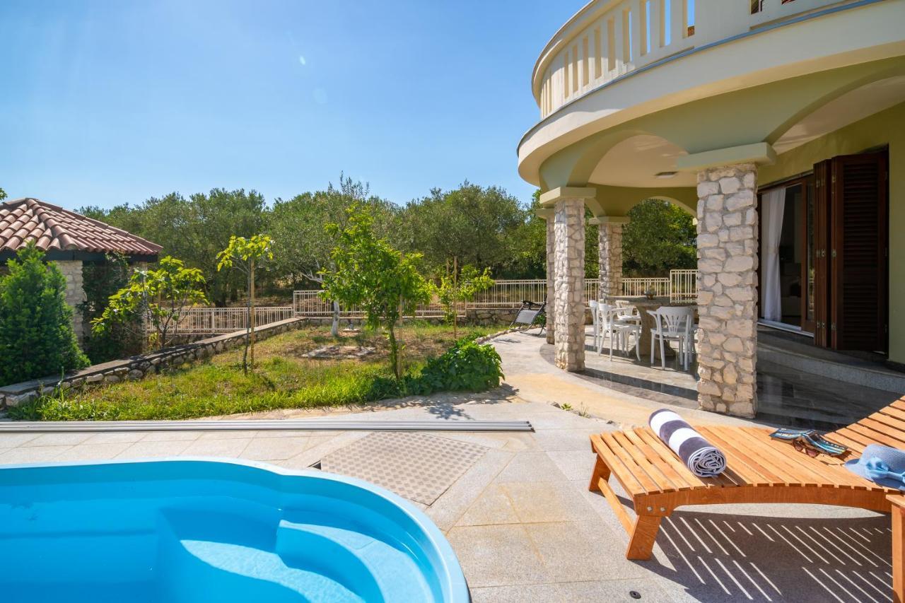 Вілла Lusi House Светі Филип-і-Яков Екстер'єр фото
