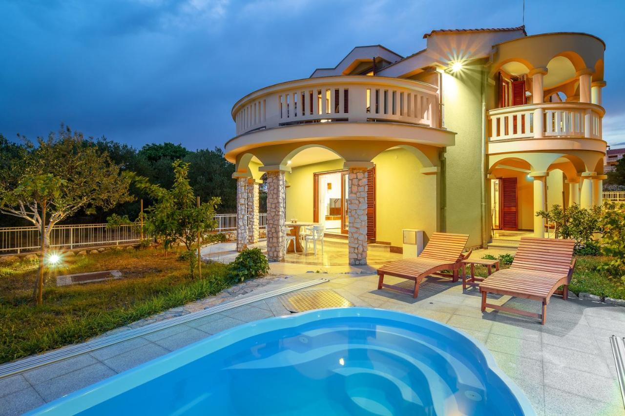 Вілла Lusi House Светі Филип-і-Яков Екстер'єр фото