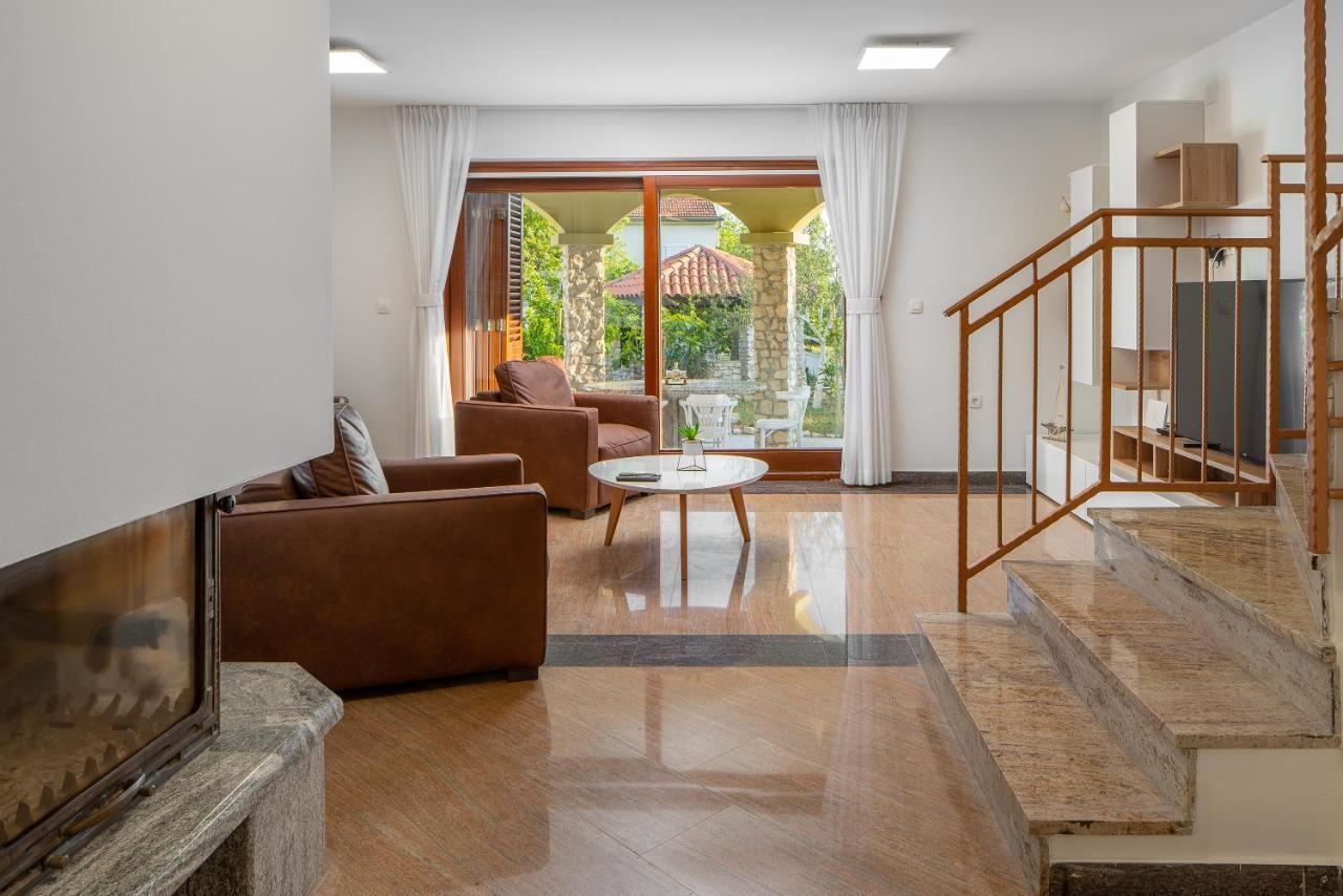 Вілла Lusi House Светі Филип-і-Яков Екстер'єр фото