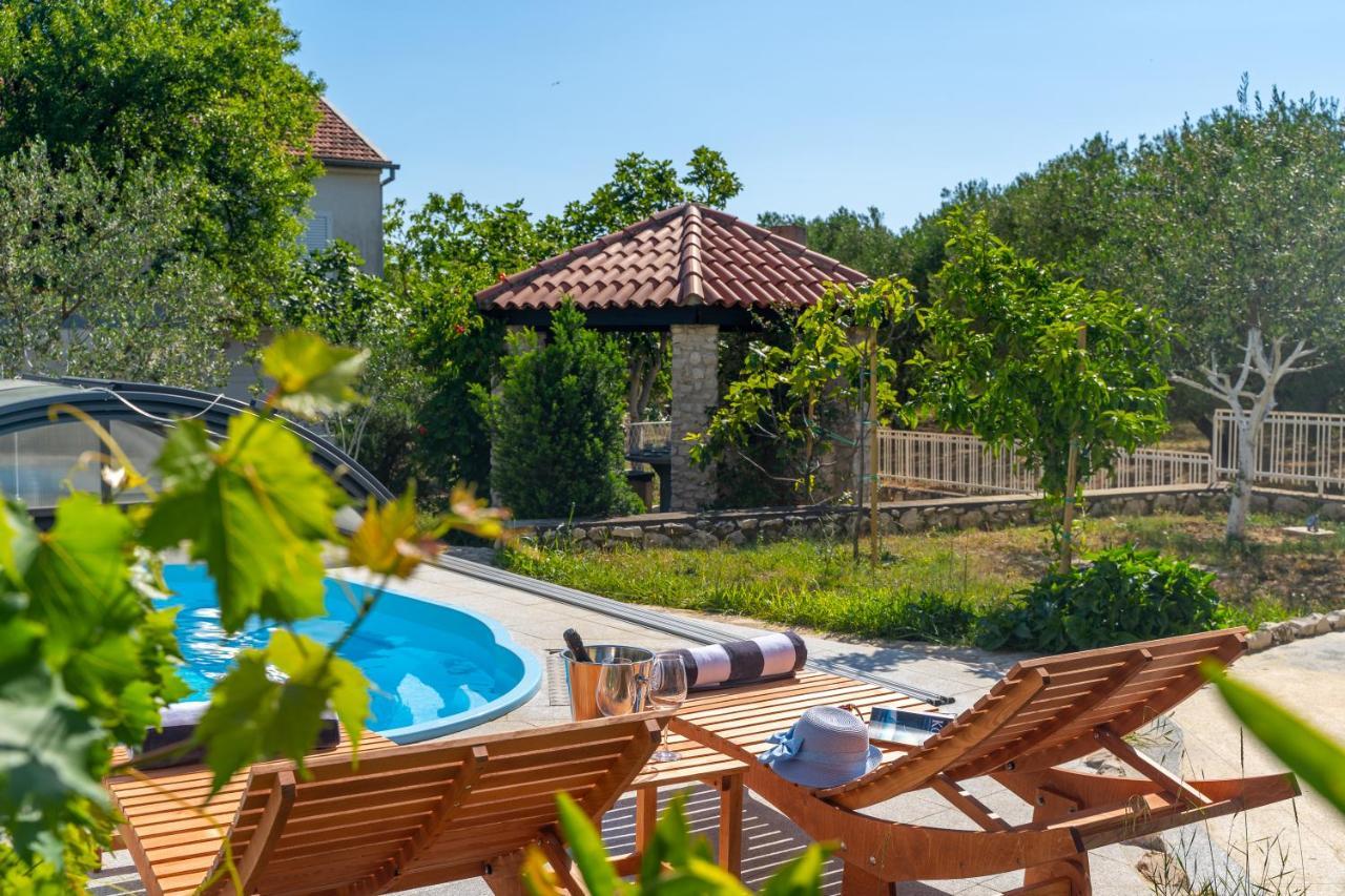 Вілла Lusi House Светі Филип-і-Яков Екстер'єр фото